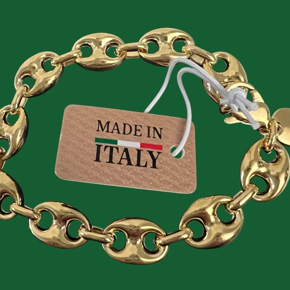 Mia Fiore 14K gold Plated Luxurious Gold Link Bracelet